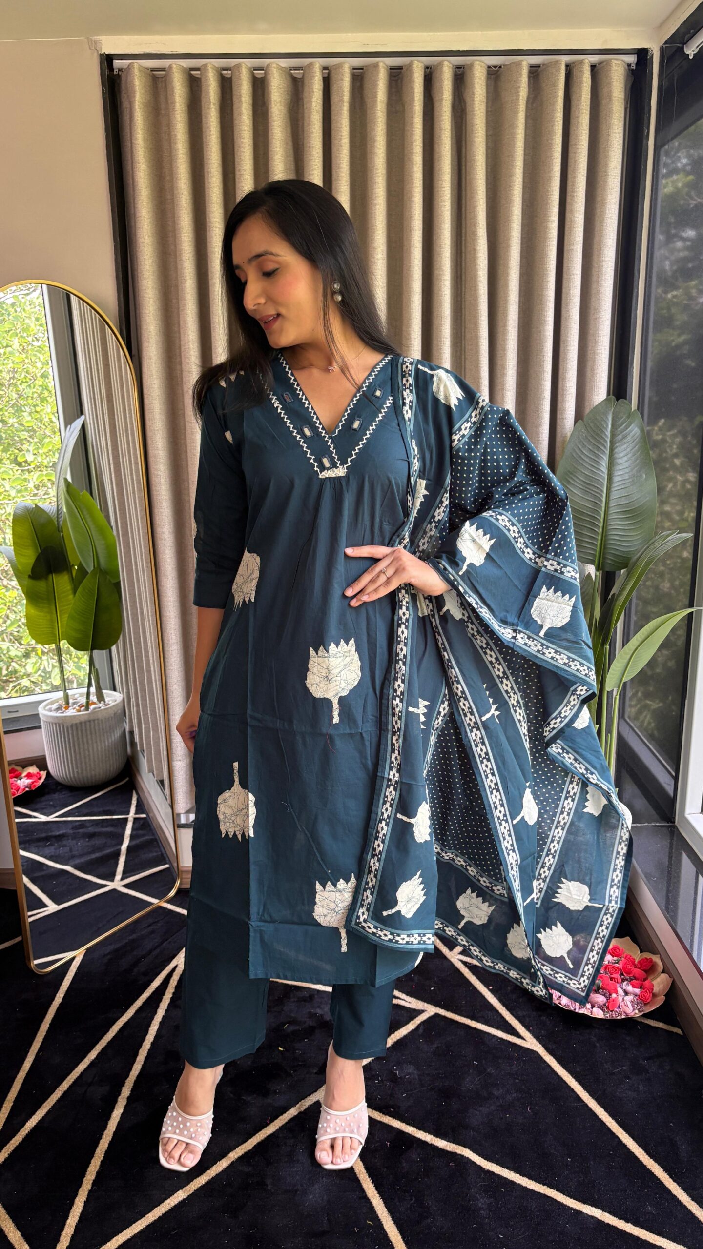 Elegant Cotton Kurti Pant Dupatta Set for Women - Image 4