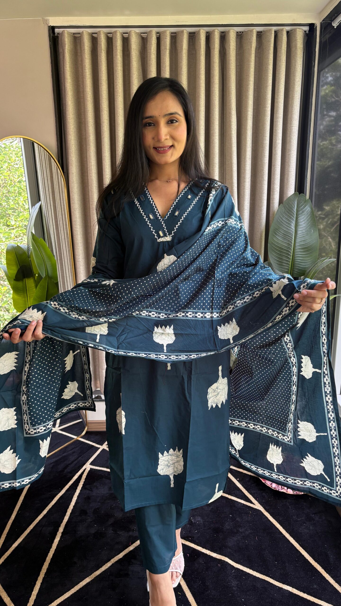 Elegant Cotton Kurti Pant Dupatta Set for Women - Image 5