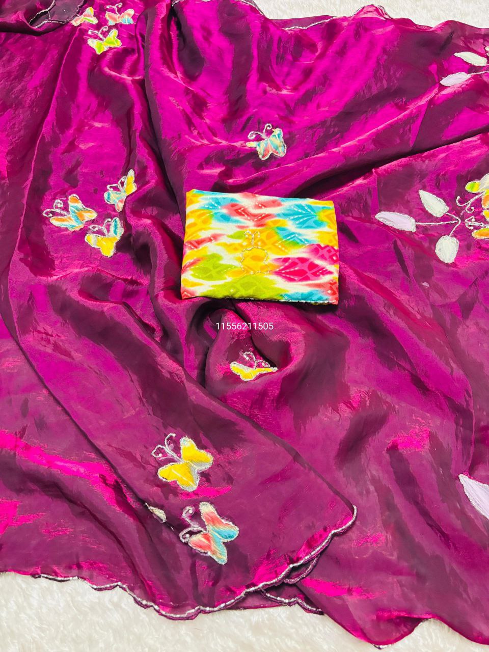 Pure Fendy Silk Handwork Saree with Pearl Border - Image 5